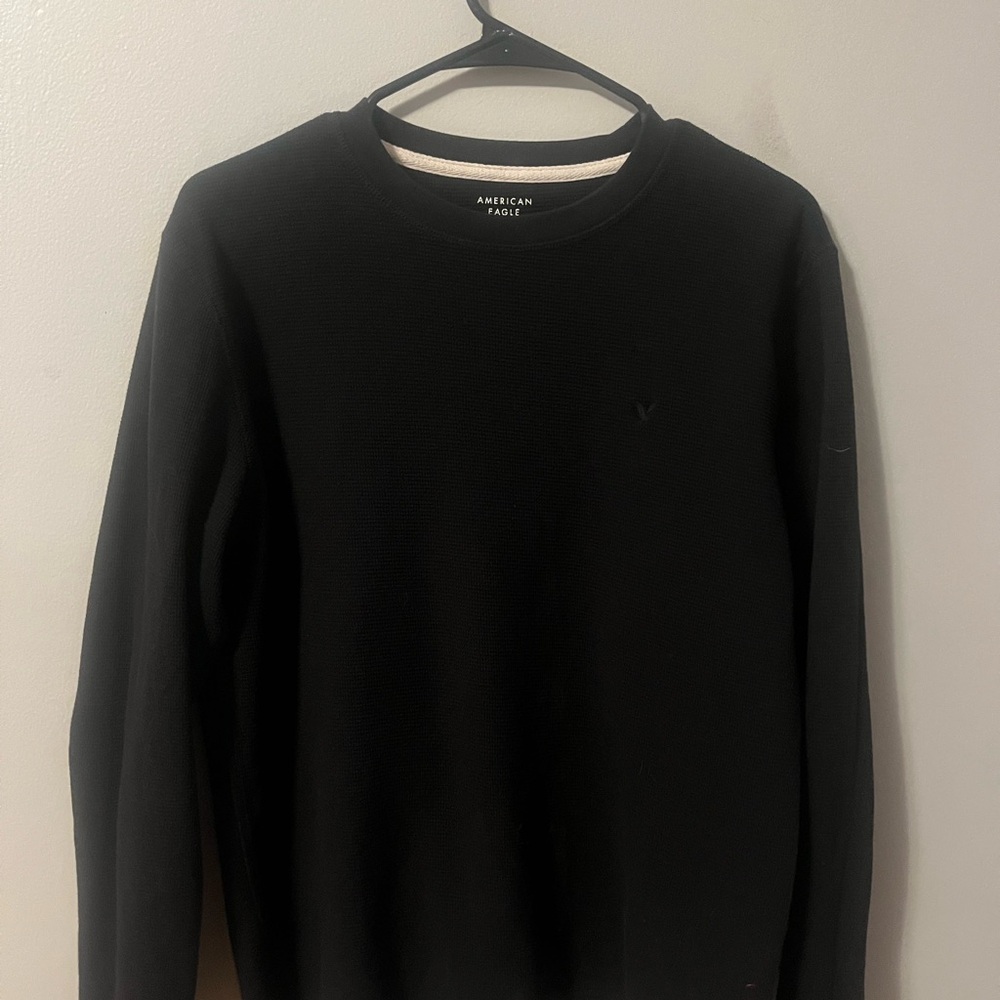 American Eagle Outfitters Men's Classic Black Crewneck Sweater